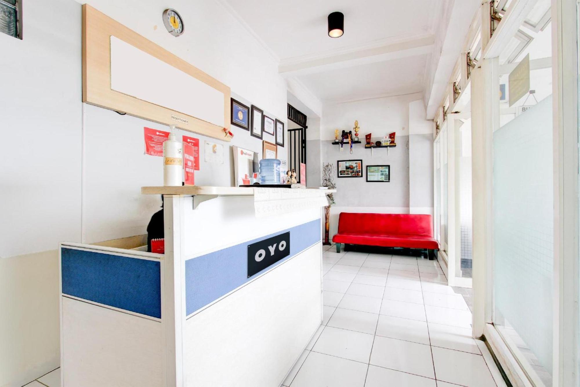 RedDoorz Syariah @ Wisma Arya 2 Maguwo Zewnętrze zdjęcie