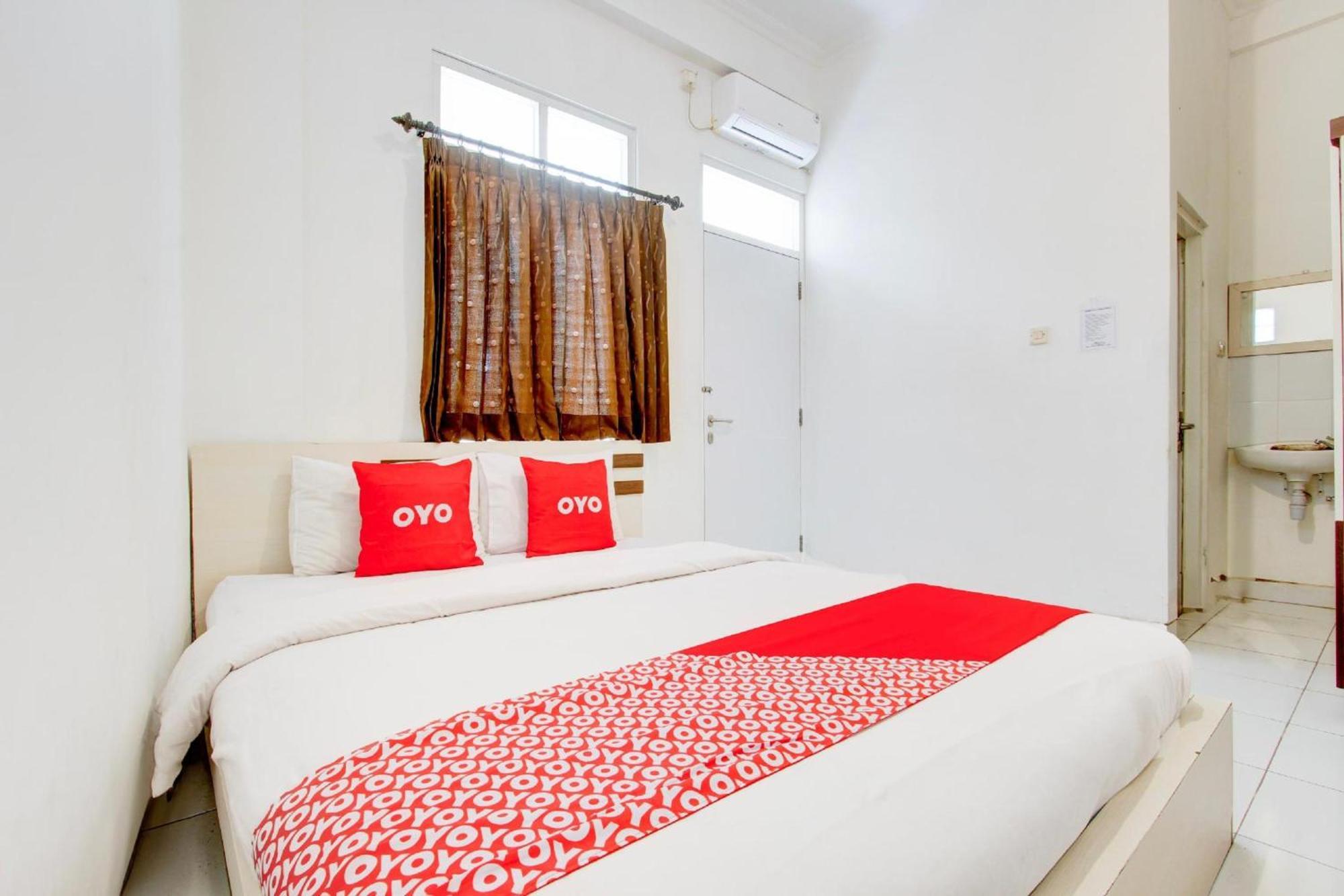 RedDoorz Syariah @ Wisma Arya 2 Maguwo Zewnętrze zdjęcie