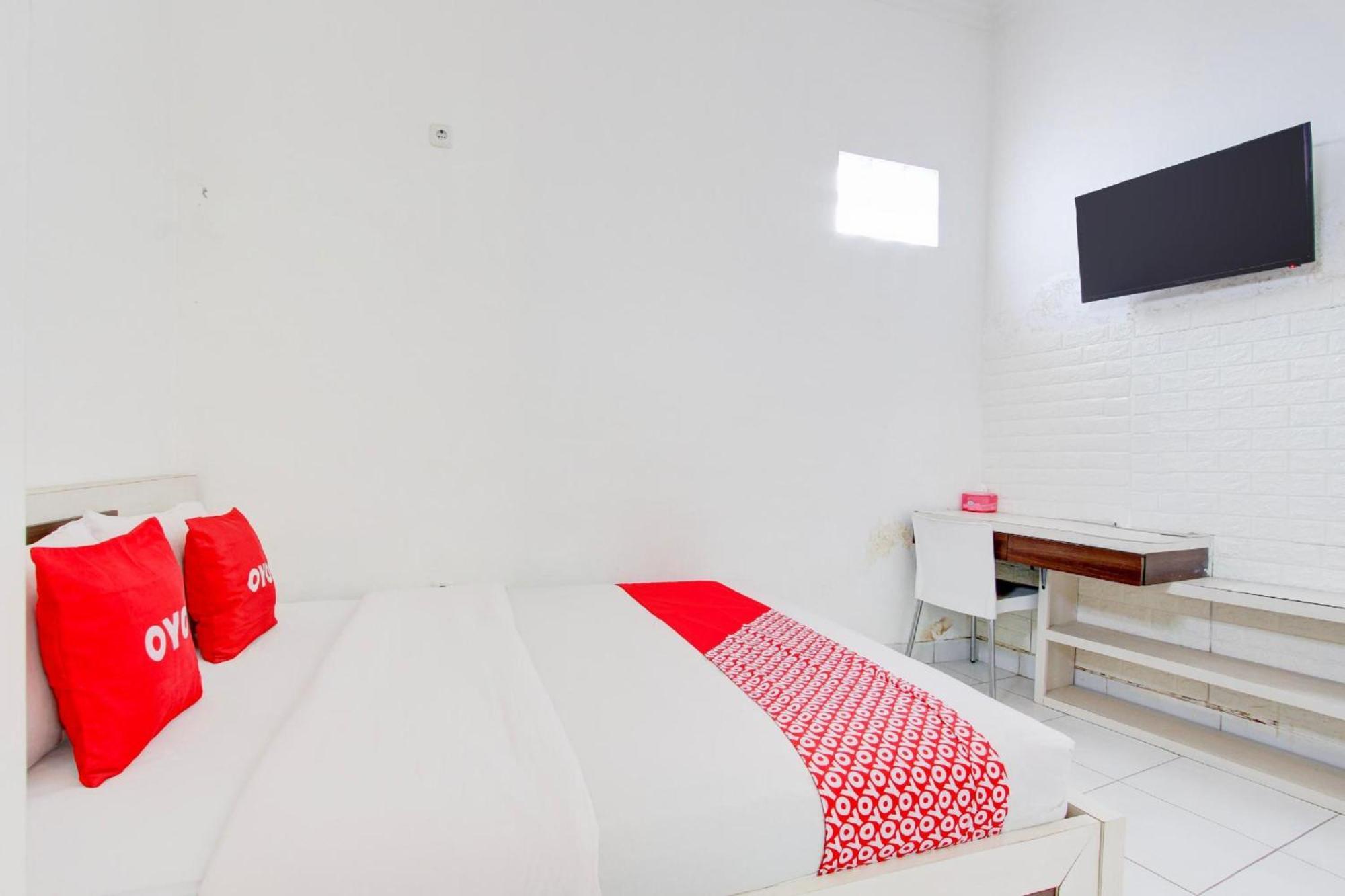 RedDoorz Syariah @ Wisma Arya 2 Maguwo Zewnętrze zdjęcie