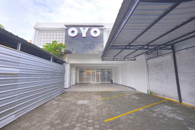RedDoorz Syariah @ Wisma Arya 2 Maguwo Zewnętrze zdjęcie
